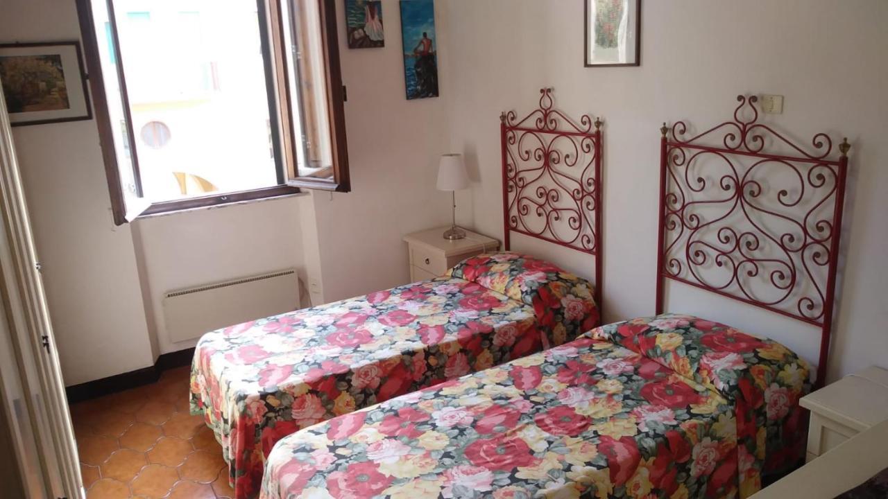 Appartamento Casa Lenzi Portoferraio Esterno foto